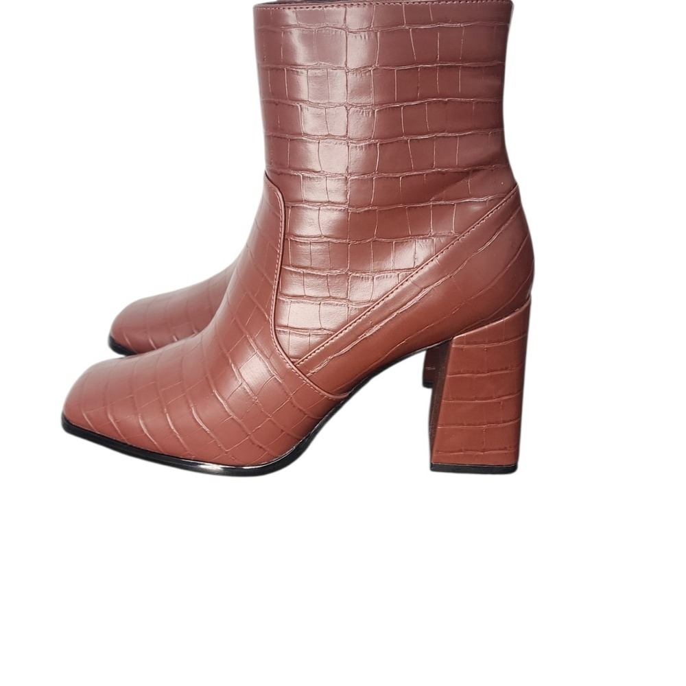 Lisa Vicky Brown Heel Ankle Boots Women's Size 9‎